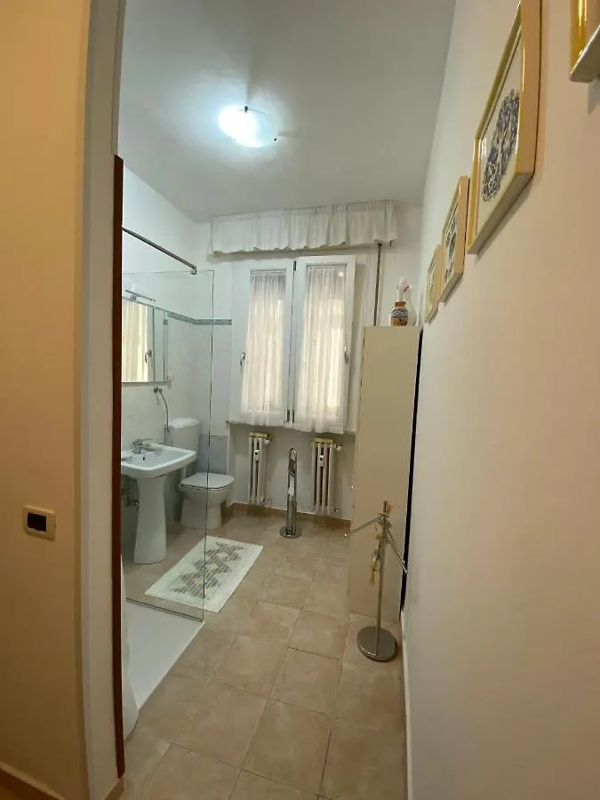 Rene House Apartment Ferrara Italy